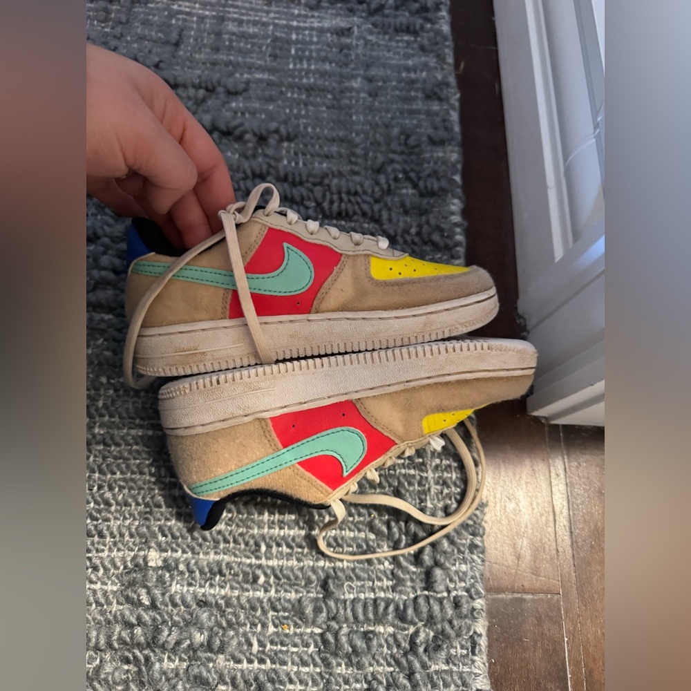 air force 1 low red, blue, yellow With stick on pieces - Picture 9 of 9